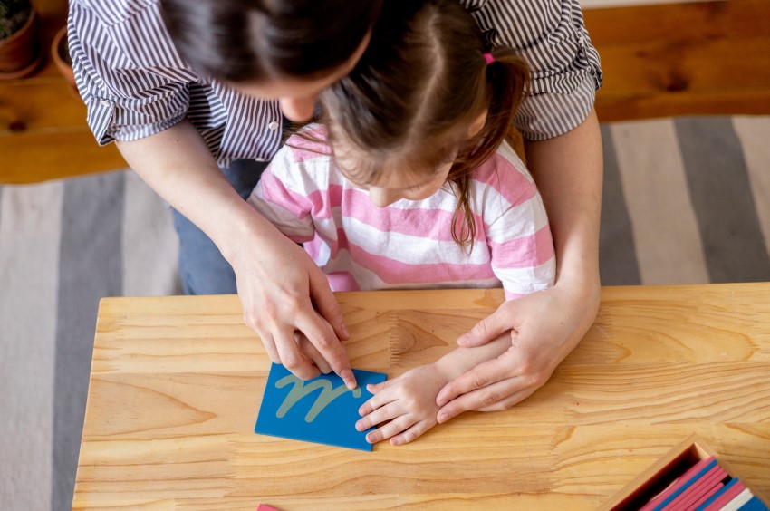 phương pháp dạy trẻ montessori
